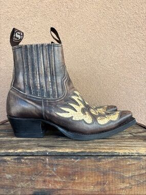 Sendra Python Inlay Women’s Western Ankle Boot in Distressed Leather